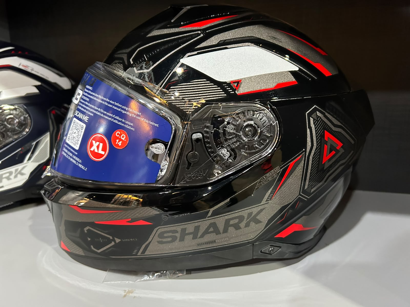 CAPACETE SHARK SKWAL 13